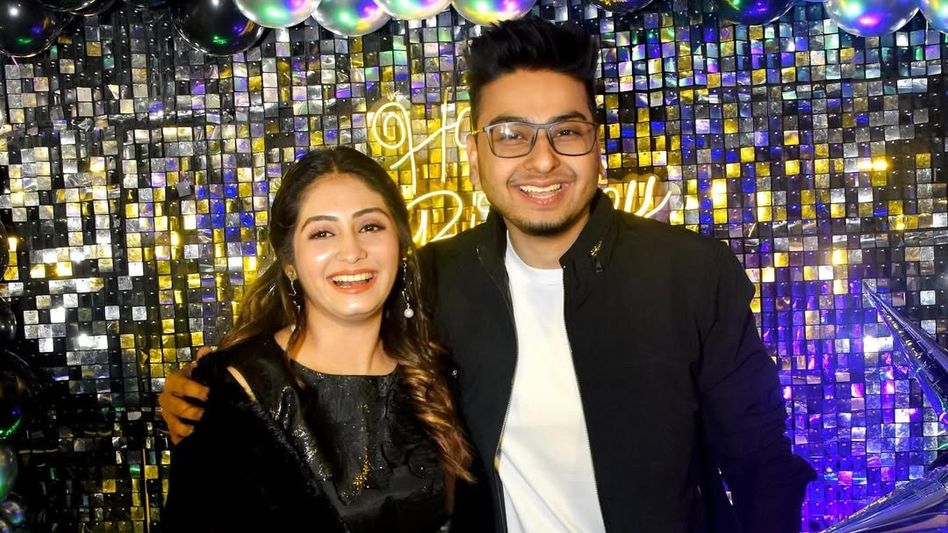 'কেউ কাউকে ছেড়ে থাকতে পারব না...,' প্রেমে হাবুডুবু খাচ্ছেন তিয়াসা-সোহেল! বিয়ে কবে? 'কেউ কাউকে ছেড়ে থাকতে পারব না...,' প্রেমে হাবুডুবু খাচ্ছেন তিয়াসা-সোহেল! বিয়ে কবে?