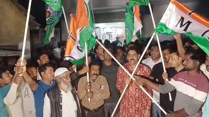 তৃণমূলে যোগ দিলেন আইএসএফ কর্মীরা।