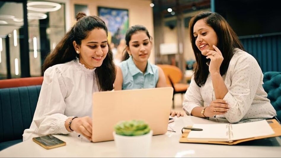 আপনার মাইনে ও বোনাস কত হবে? এবার সিদ্ধান্ত নেবে AI আপনার মাইনে ও বোনাস কত হবে? এবার সিদ্ধান্ত নেবে AI