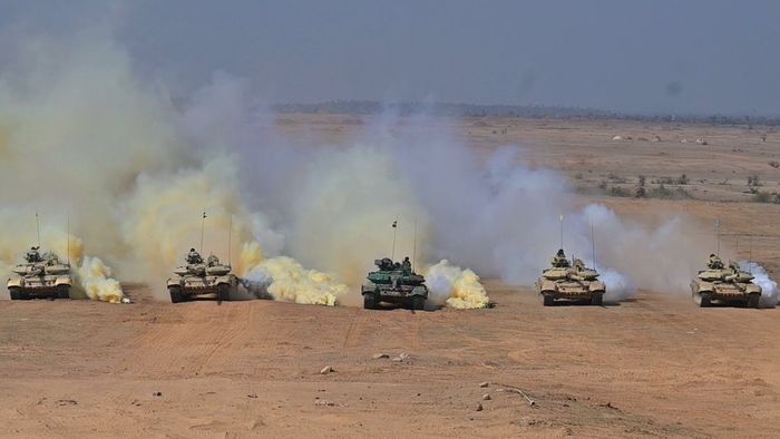 জলপাইগুড়িতে সেনা মহড়া।-ফাইল ছবি