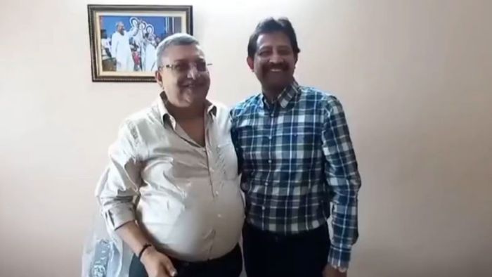 সম্পর্কের বরফ গলল, কল্যাণের বাড়ি গিয়ে জড়িয়ে ধরলেন ‘ভাই’ রাজীব