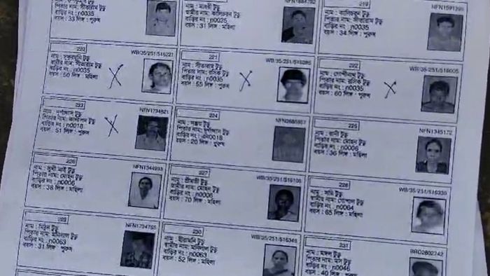 কারও মৃত্যু ৫ বছর, কারও ১০ বছর আগে, তবুও ভোটার তালিকায় নাম জ্বলজ্বল করছে