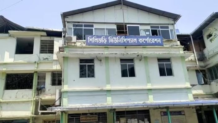 পয়লা বৈশাখ থেকে শিলিগুড়িতে সাইনবোর্ডে বাংলা বাধ্যতামূলক, না মানলে...