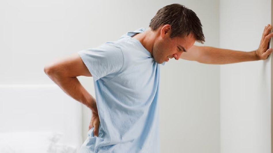 পিঠ- কোমরের ব্যথায় ভুগছেন? ৫ ঘরোয়া প্রতিকারে তাৎক্ষণিক আরাম পাবেন পিঠ- কোমরের ব্যথায় ভুগছেন? ৫ ঘরোয়া প্রতিকারে তাৎক্ষণিক আরাম পাবেন