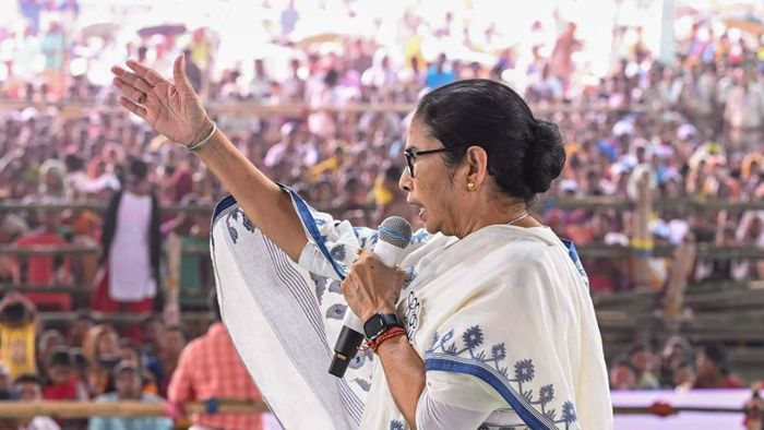 মুখ্যমন্ত্রী মমতা বন্দ্যোপাধ্যায়