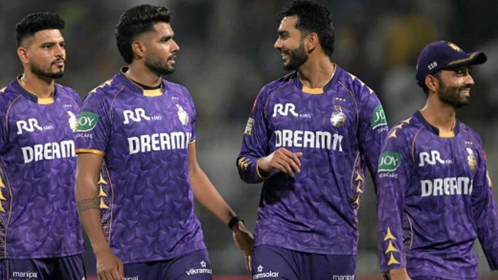 কেকেআর দল