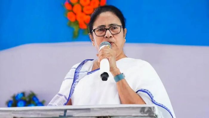 mamata Banerjee