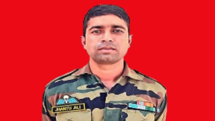 শহিদ ঝন্টু আলি শেখ।-ফাইল ছবি