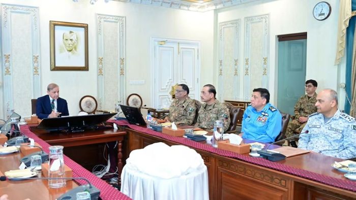 'জল বন্ধ করা যুদ্ধকে আমন্ত্রণ জানানোর মতো', ভারতের কঠোর পদক্ষেপে বলল ক্ষুব্ধ পাকিস্তান