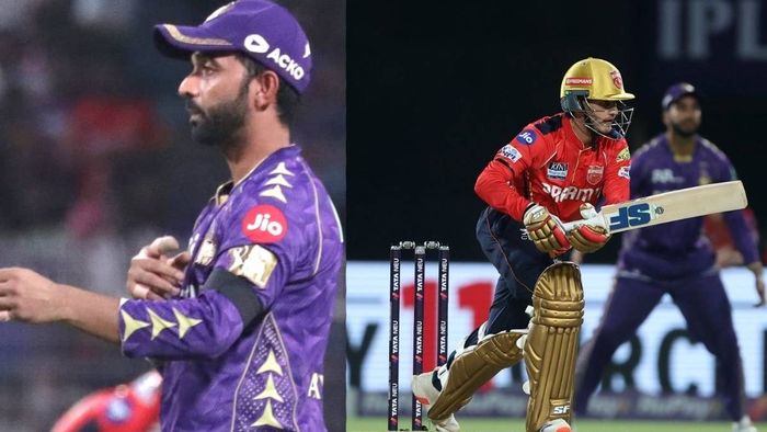 কালো ব্যান্ড পরে দুই দলের ক্রিকেটাররা