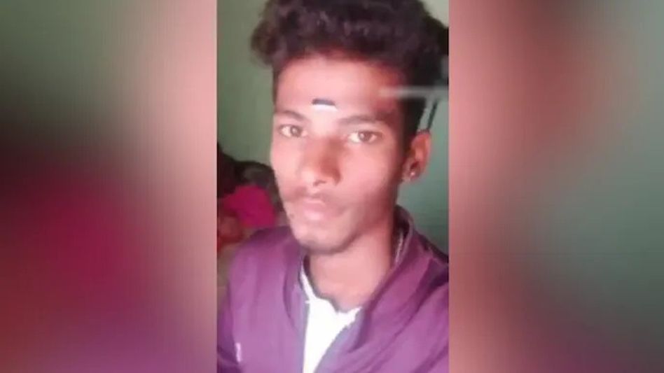 বন্ধুর সঙ্গে ১০ হাজার টাকার বাজি,  জল ছাড়া মদ খেয়ে মৃত্যু যুবকের  বন্ধুর সঙ্গে ১০ হাজার টাকার বাজি,  জল ছাড়া মদ খেয়ে মৃত্যু যুবকের