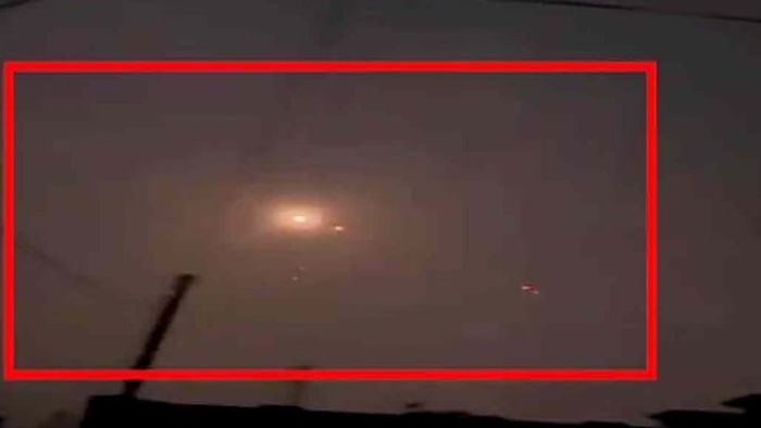 পাকিস্তানের তিনটি যুদ্ধবিমান নামানোর সেই ছবি