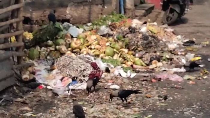 হাওড়ায় ময়লা