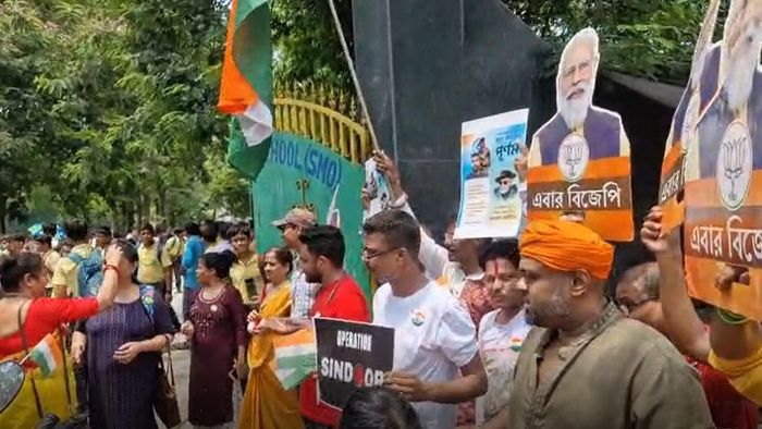 অপারেশন সিঁদুরের সাফল্যে বিজেপির উদযাপন।