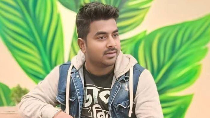 পার্টি অফিস থেকে উদ্ধার TMC কাউন্সিলরের ঝুলন্ত দেহ