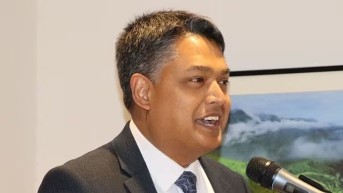 কোরবানির নিষেধাজ্ঞা জারি করে চাকরি খোয়ালেন বাংলাদেশি কূটনীতিক