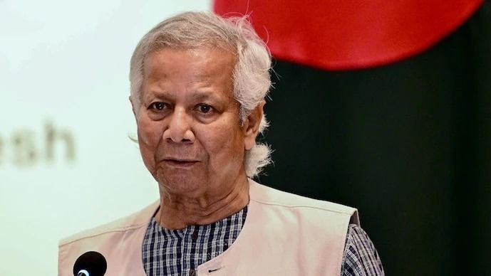 ইউনূসের 'পদত্যাগ নাটক' বুমেরাং হল? তড়িঘড়ি পরপর ৩টি মিটিং, ঘোঁট পাকছে