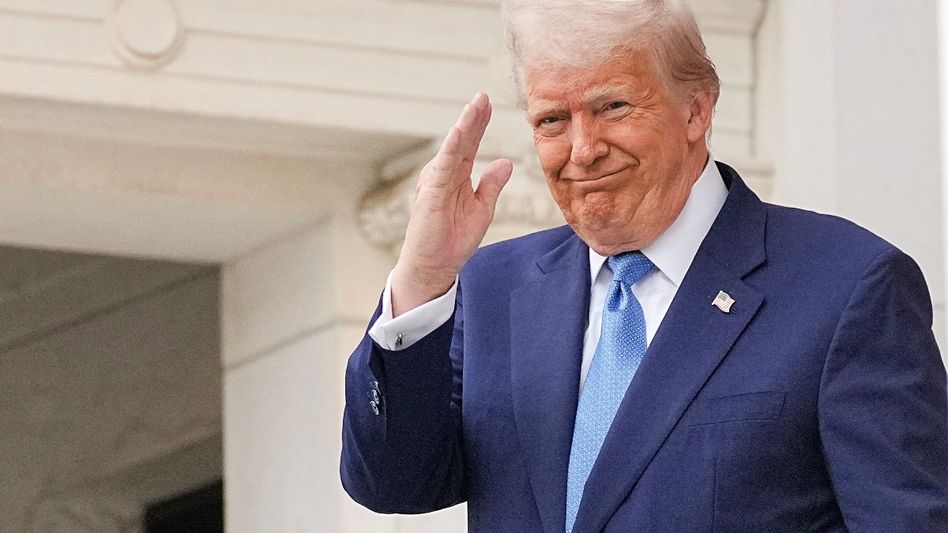 পাল্টা শুল্ক নীতি বহালই রইল, ফেডারেল আদালতের রায়ে স্বস্তি ট্রাম্পের  পাল্টা শুল্ক নীতি বহালই রইল, ফেডারেল আদালতের রায়ে স্বস্তি ট্রাম্পের