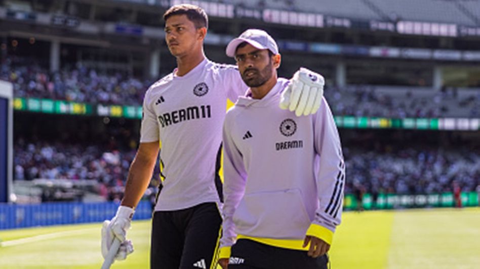 ইংল্যান্ড লায়ন্সের বিরুদ্ধে নামছেন যশস্বীরা, ফ্রি-তে কীভাবে ম্যাচ দেখবেন? ইংল্যান্ড লায়ন্সের বিরুদ্ধে নামছেন যশস্বীরা, ফ্রি-তে কীভাবে ম্যাচ দেখবেন?