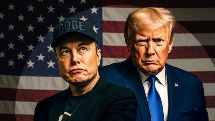 বিতর্কিত পোস্টের কিছুক্ষণের মধ্যেই নিজের টুইট মুছে ফেললেন।