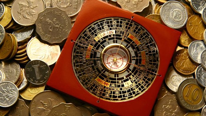 এই জিনিস পকেটে থাকলেই টাকা আসবে চুম্বকের মতো, ধনলক্ষ্মীর কৃপা থাকে