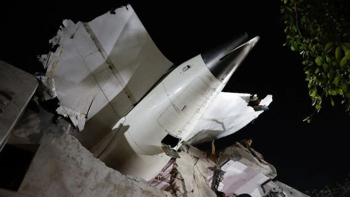 দুর্ঘটনাগ্রস্ত এয়ার ইন্ডিয়ার বিমান।