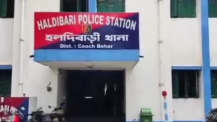 ১১ বছর ধরে ভারতীয় নাগরিক সেজে অবশেষে পুলিশের জালে বাংলাদেশি জীবন