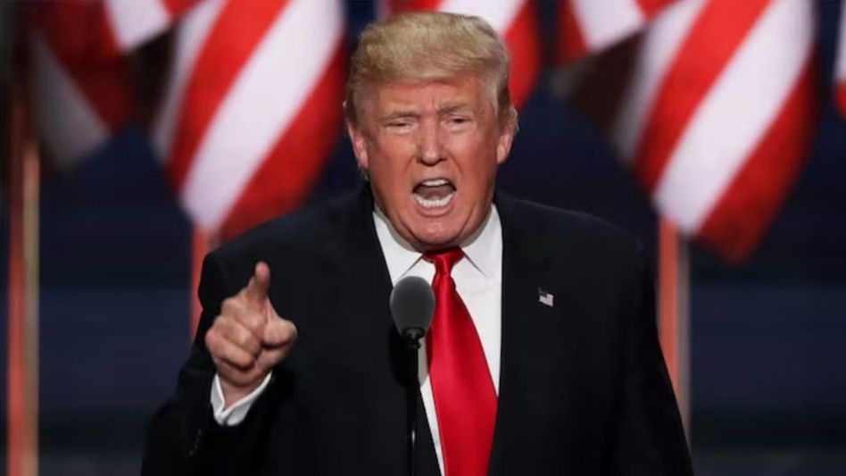 যদি আমেরিকার উপর আক্রমণ হয়, তাহলে ইরানকে মারাত্মক ফল ভুগতে হবে : ট্রাম্প যদি আমেরিকার উপর আক্রমণ হয়, তাহলে ইরানকে মারাত্মক ফল ভুগতে হবে : ট্রাম্প