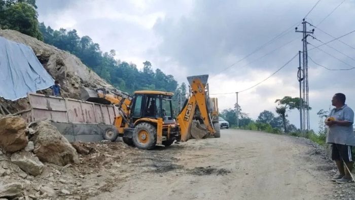কালিম্পং-সিকিম যেতে কোন রাস্তা খোলা, কোথায় বন্ধ জানুন