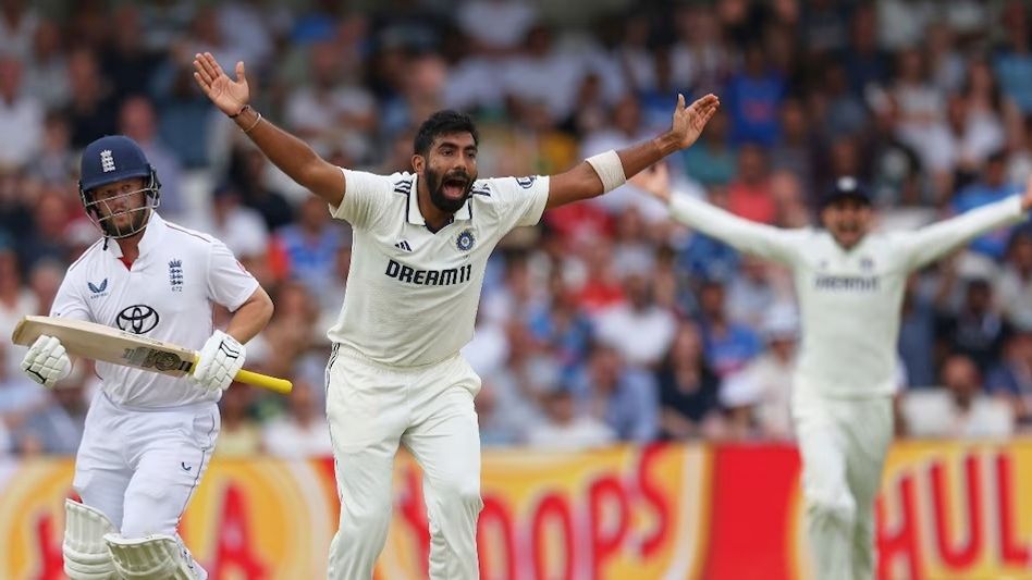 ৪৬৫ রানে শেষ ইংল্যান্ড, বুমরার ৫ উইকেট, দিনের শেষে ভারত ৯০/২  ৪৬৫ রানে শেষ ইংল্যান্ড, বুমরার ৫ উইকেট, দিনের শেষে ভারত ৯০/২