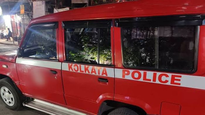 খাস কলকাতায় থানার সামনে থেকেই OC-র গাড়ি চুরি, তারপর কী হল জানেন?