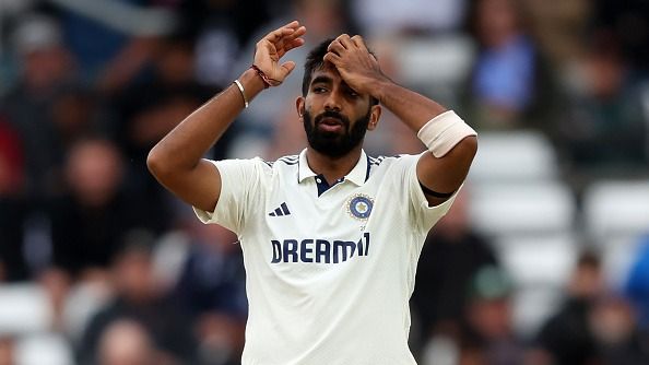 ফ্রেমে ভারতের পেসার জসপ্রীত বুমরাহ