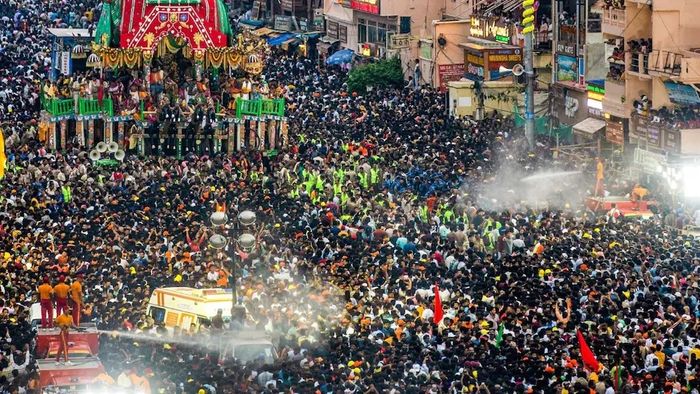 পুরীতে রথ টানার সময় অব্যবস্থা, ভিড়ের চাপে অসুস্থ ৬০০-র বেশি ভক্ত