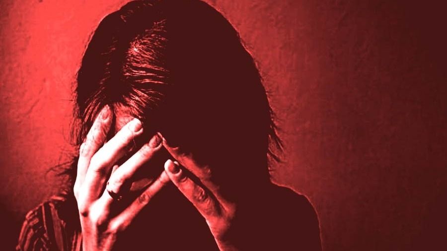 বিষ খাইয়ে গৃহবধূকে খুনের চেষ্টার অভিযোগ, গ্রেফতার স্বামী; অভিযুক্ত ৫