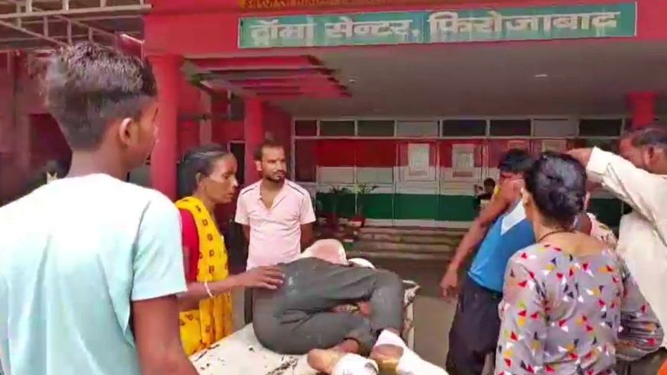 প্রেমিকের সঙ্গে মিলে স্বামীকে বেধরক মার, চোখে লোহার রড, অভিযুক্ত স্ত্রী প্রেমিকের সঙ্গে মিলে স্বামীকে বেধরক মার, চোখে লোহার রড, অভিযুক্ত স্ত্রী