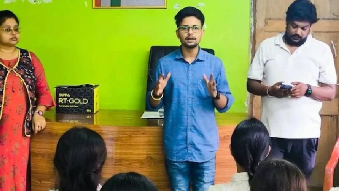 ধর্ষণে অভিযুক্ত মনোজিৎ মিশ্র।-ফাইল ছবি