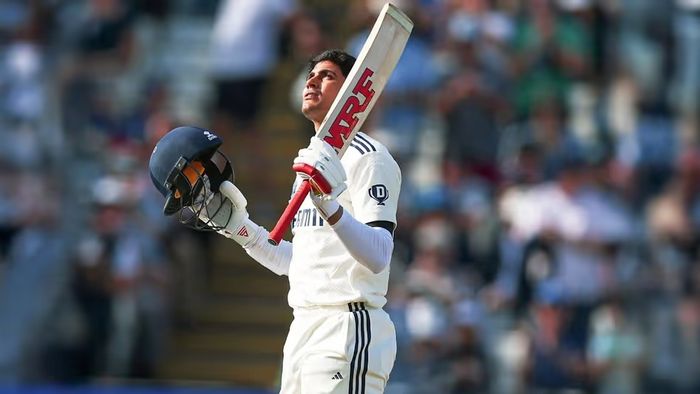 গাভাস্কারের পর গিল, একই ম্যাচে দ্বিশতরান ও শতরান করে নজির ক্যাপ্টেনের