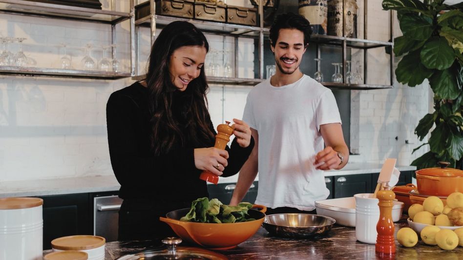 রান্নাঘরে এই ভুলগুলি করলে রুষ্ট হন লক্ষ্মী, বাস্তুদোষের চূড়ান্ত রান্নাঘরে এই ভুলগুলি করলে রুষ্ট হন লক্ষ্মী, বাস্তুদোষের চূড়ান্ত