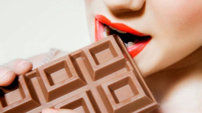 ডার্ক চকলেট, হোয়াইট চকলেট এবং মিল্ক চকলেটের মধ্যে পার্থক্য কী, কোনটা সবচেয়ে উপকারী?