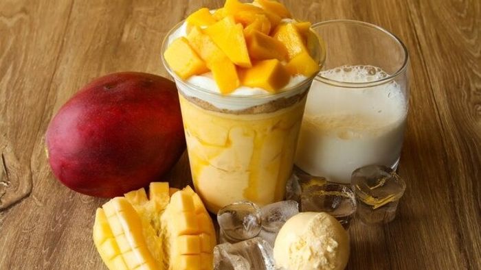 লোভনীয় এই খাবারগুলি গরমে বাদ দিলে অনেক রোগ এড়ানো যায়