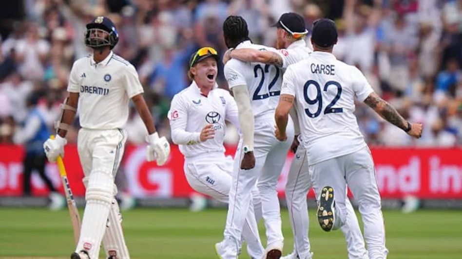 'তুমি তো দলেই...' ওয়াশিংটনকে স্লেজিং করেই আউট করলেন ব্রুক?  'তুমি তো দলেই...' ওয়াশিংটনকে স্লেজিং করেই আউট করলেন ব্রুক?