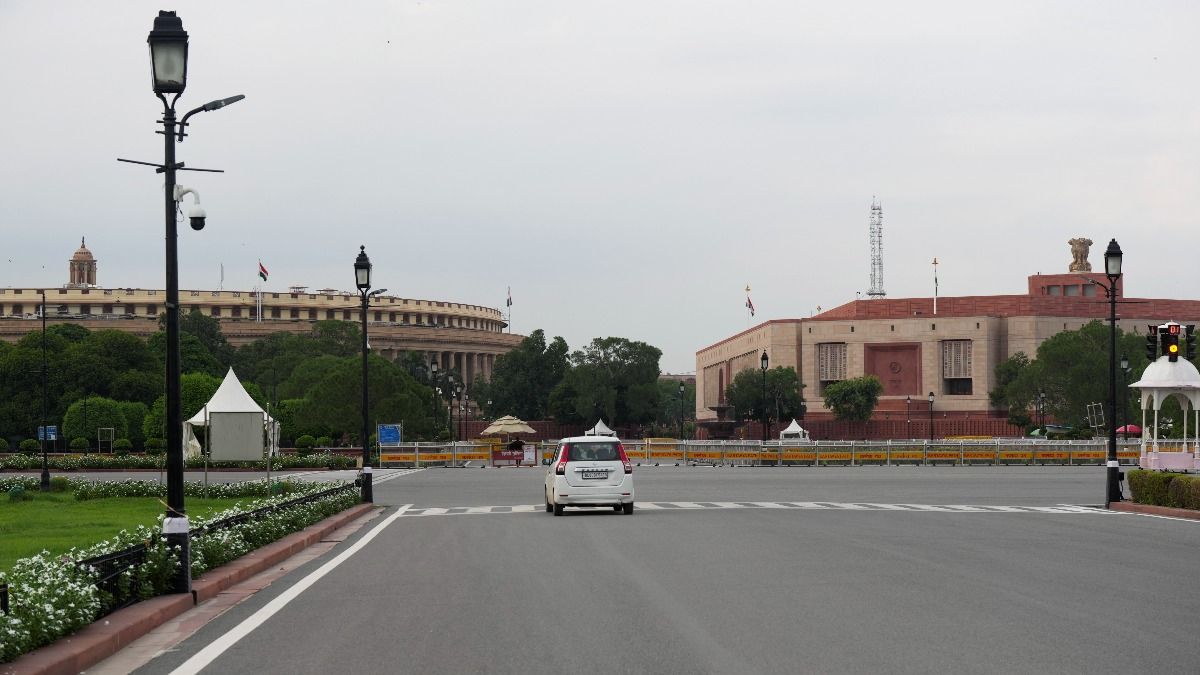 আজ থেকে শুরু বাদল অধিবেশন