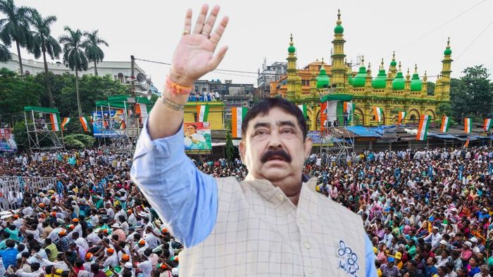 একুশের মঞ্চে কাজল শেখ, 'মিস্টার ইন্ডিয়া' অনুব্রত