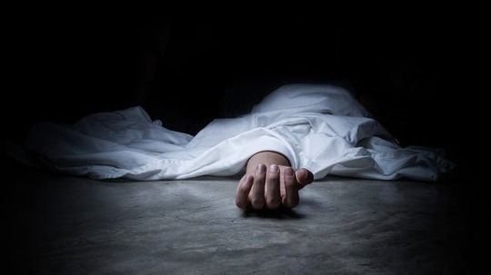 ইসলামপুরে ডাম্পারের ধাক্কায় স্কুল পড়ুয়ায় মৃত্যু, রাস্তা অবরোধ-উত্তেজনা