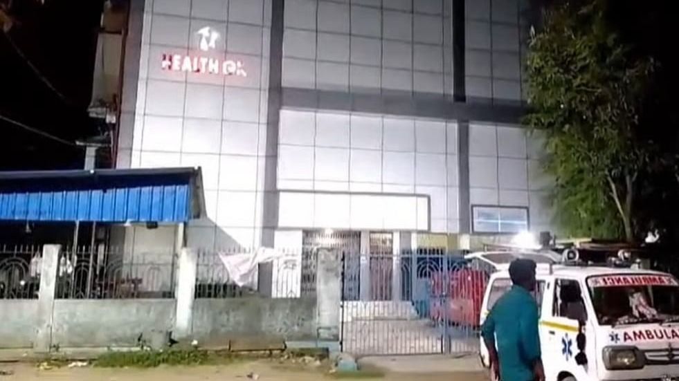 বংশীহারিতে ভুল চিকিৎসায় রোগী মৃত্যুর অভিযোগ, রাতভর তুলকালাম