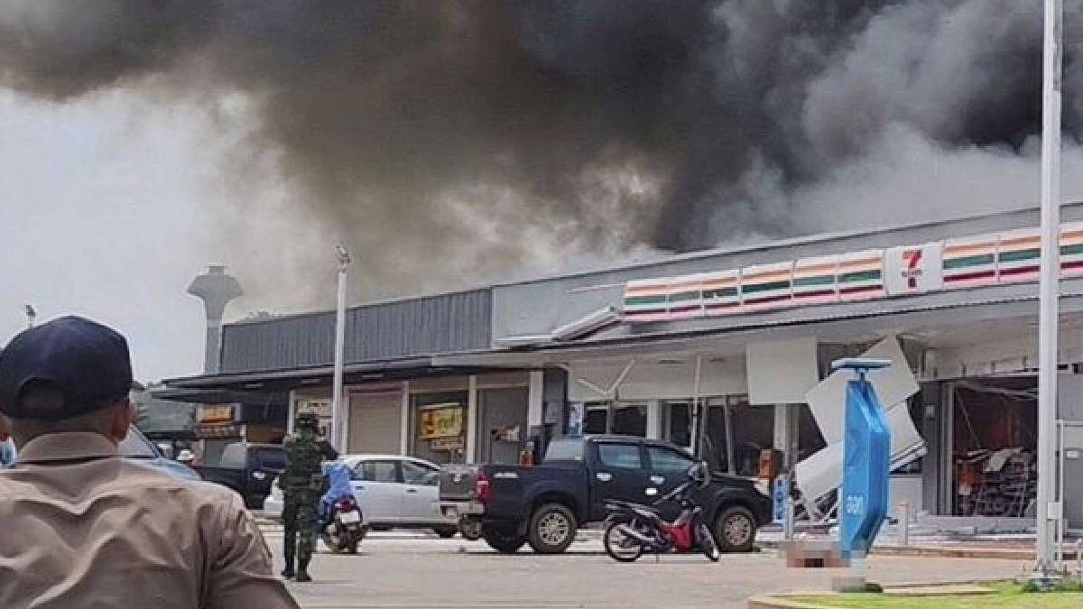 সীমান্তে চলছে গোলাগুলি, থাইল্যান্ডের পর কম্বোডিয়াতেও  ভারতীয়দের যাত্রা না করার পরামর্শ সীমান্তে চলছে গোলাগুলি, থাইল্যান্ডের পর কম্বোডিয়াতেও  ভারতীয়দের যাত্রা না করার পরামর্শ