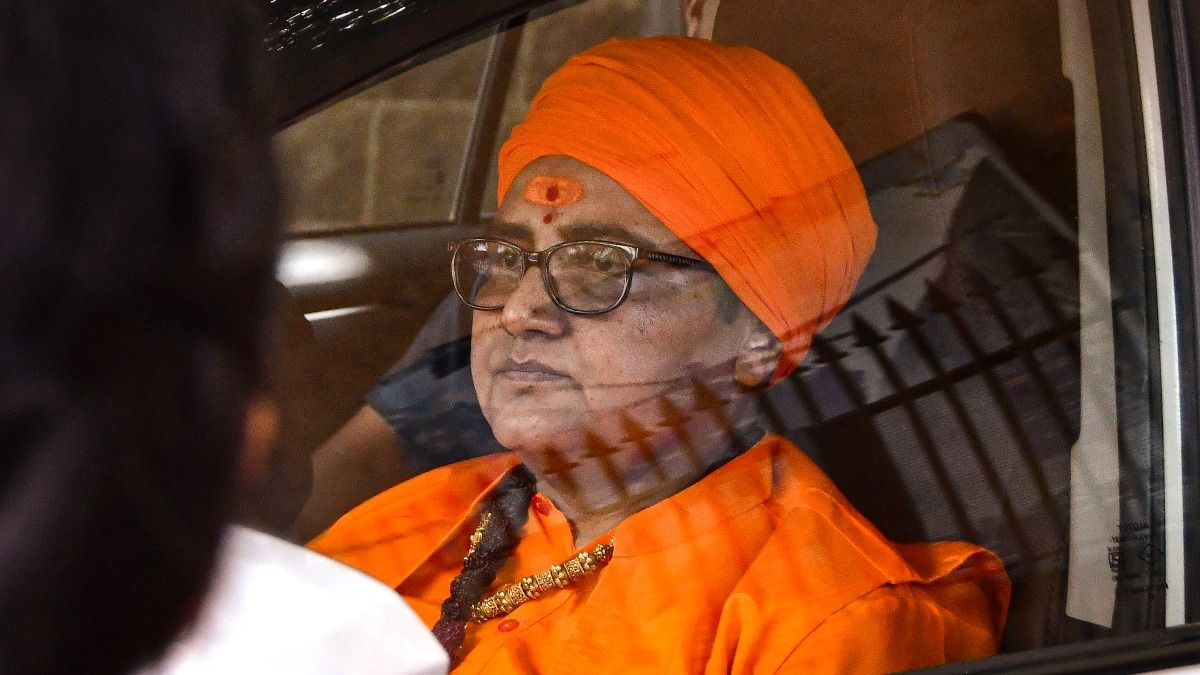 সাধ্বী প্রজ্ঞা এবং কর্নেল পুরোহিতের বিরুদ্ধে কোনও প্রমাণ পাওয়া যায়নি