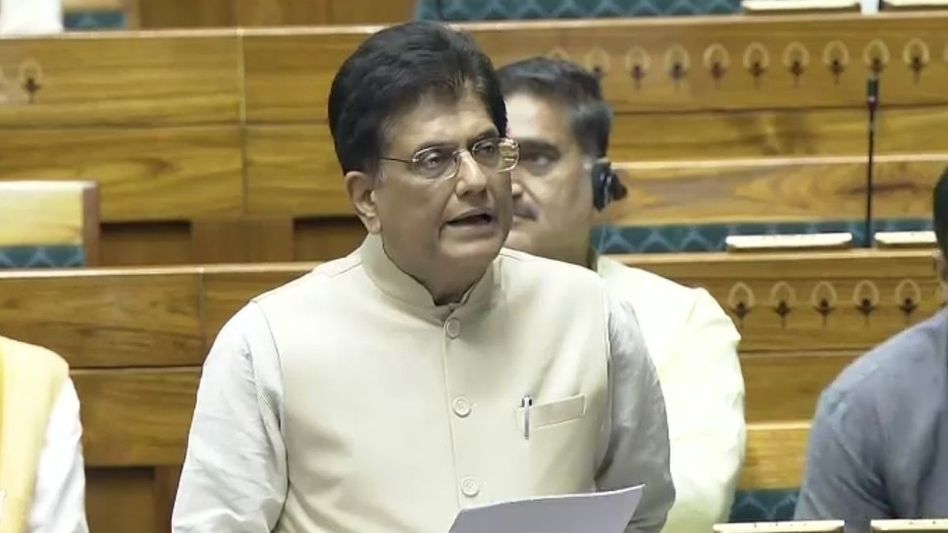 'আমেরিকার সঙ্গে ১০-১৫% শুল্কের কথা হয়েছিল', ট্রাম্পের ২৫ শতাংশের প্রেক্ষিতে গোয়েল 'আমেরিকার সঙ্গে ১০-১৫% শুল্কের কথা হয়েছিল', ট্রাম্পের ২৫ শতাংশের প্রেক্ষিতে গোয়েল