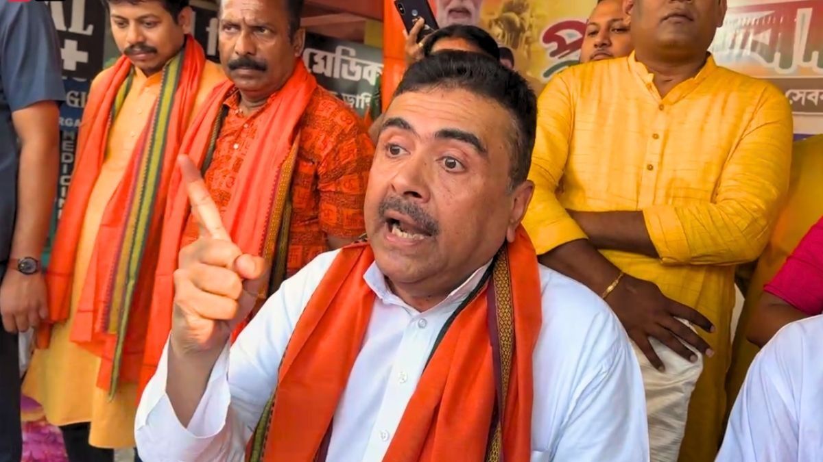 বিরোধী দলনেতা শুভেন্দু অধিকারী
