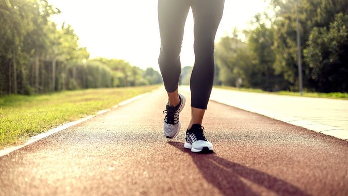 সুগার-ওজন কমাতে রোজ এত হাজার কিমি হাঁটতে হবে, ডাক্তারের টিপস